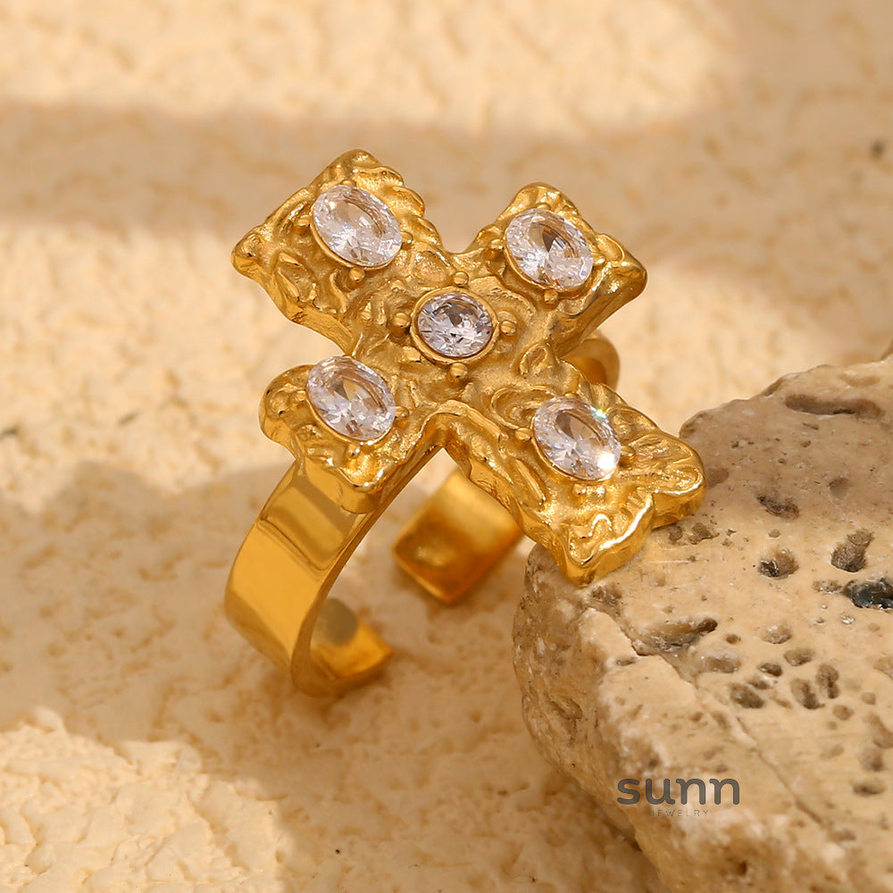 Kynslee Diamond Cross Open Ring [U9KCMFTU]