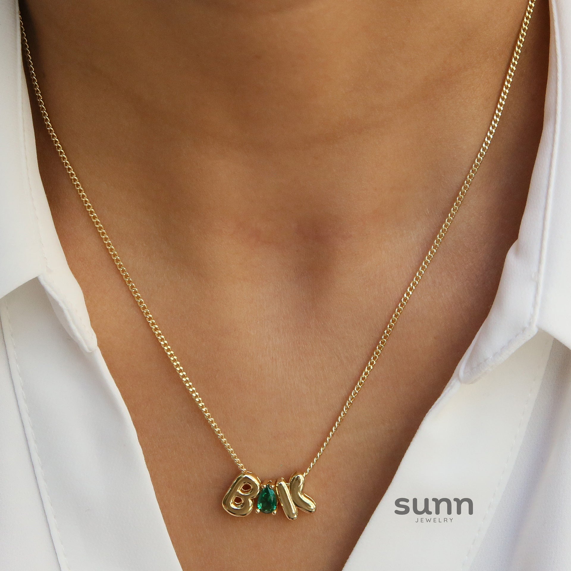 Kynsley Gold Charm Necklace [Z94RKJSD]