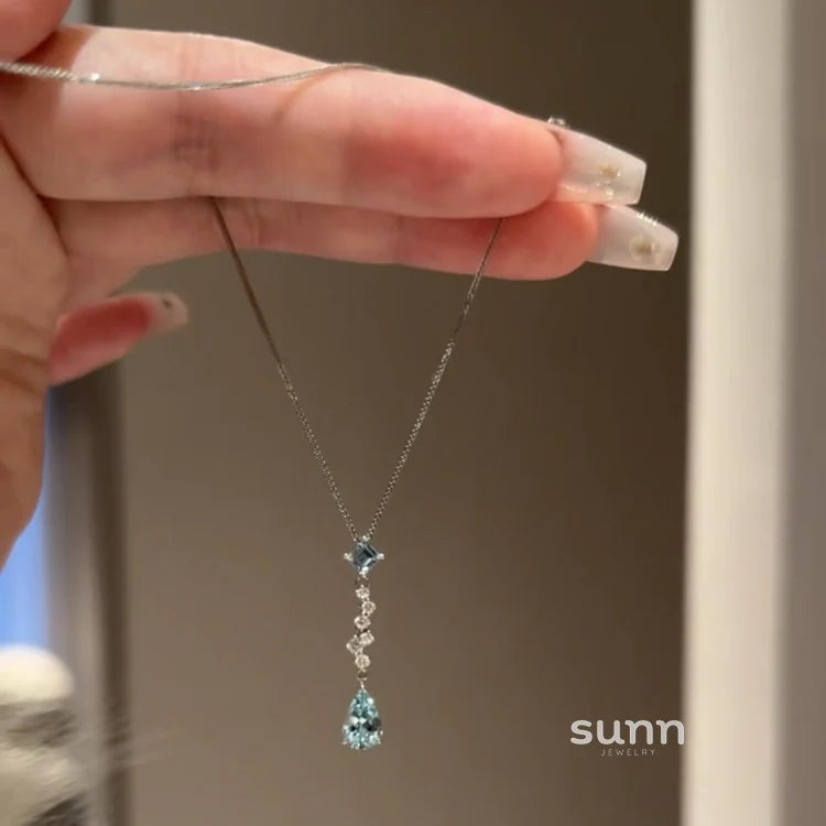 Kynslie Sparkling Mermaid Teardrop