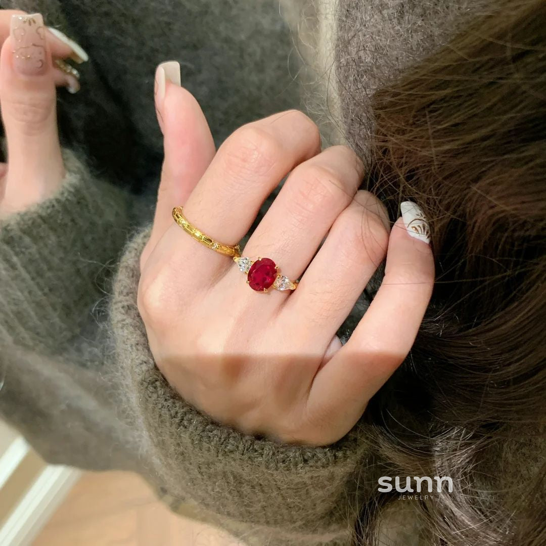 Kyrie Ruby Statement Ring [7H5FLVHJ]