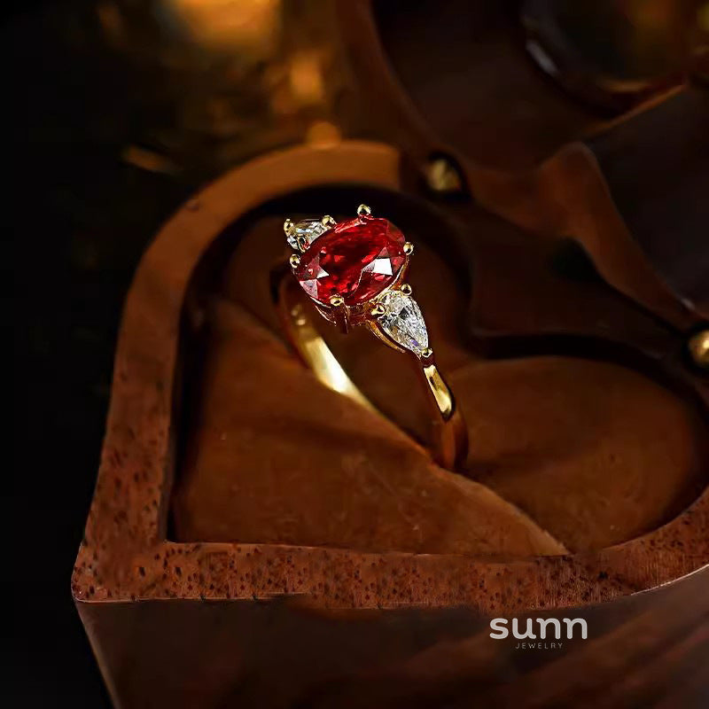 Kyrie Ruby Statement Ring [0NCBTBLZ]