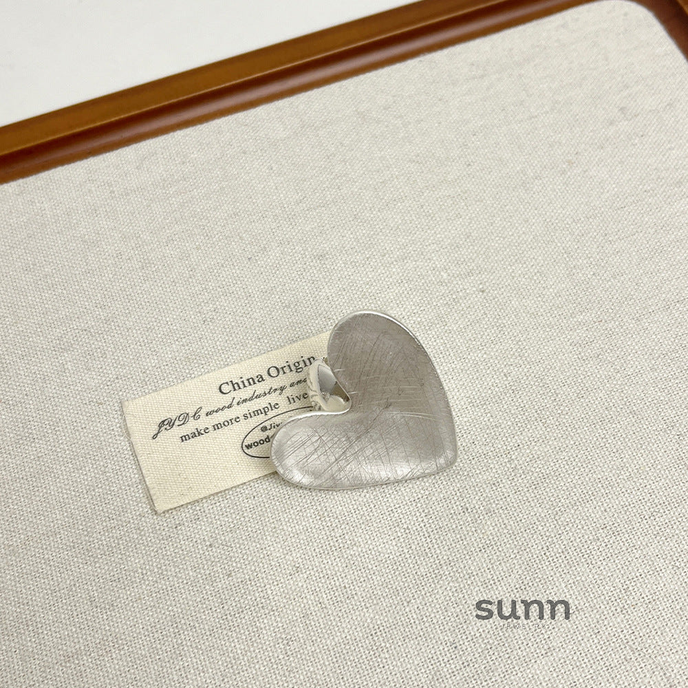 Lady Brushed Heart Open Ring [XR0GTT1L]