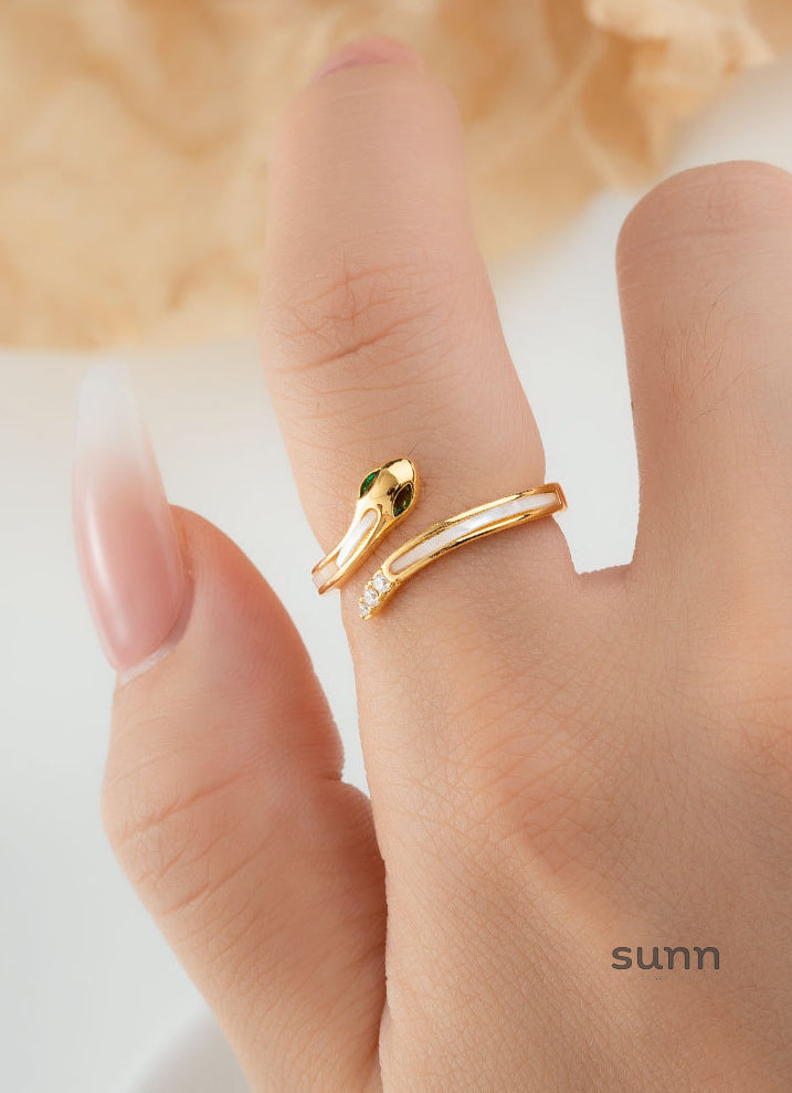 Lady Red Serpent Open Ring [YW6ET02Y]