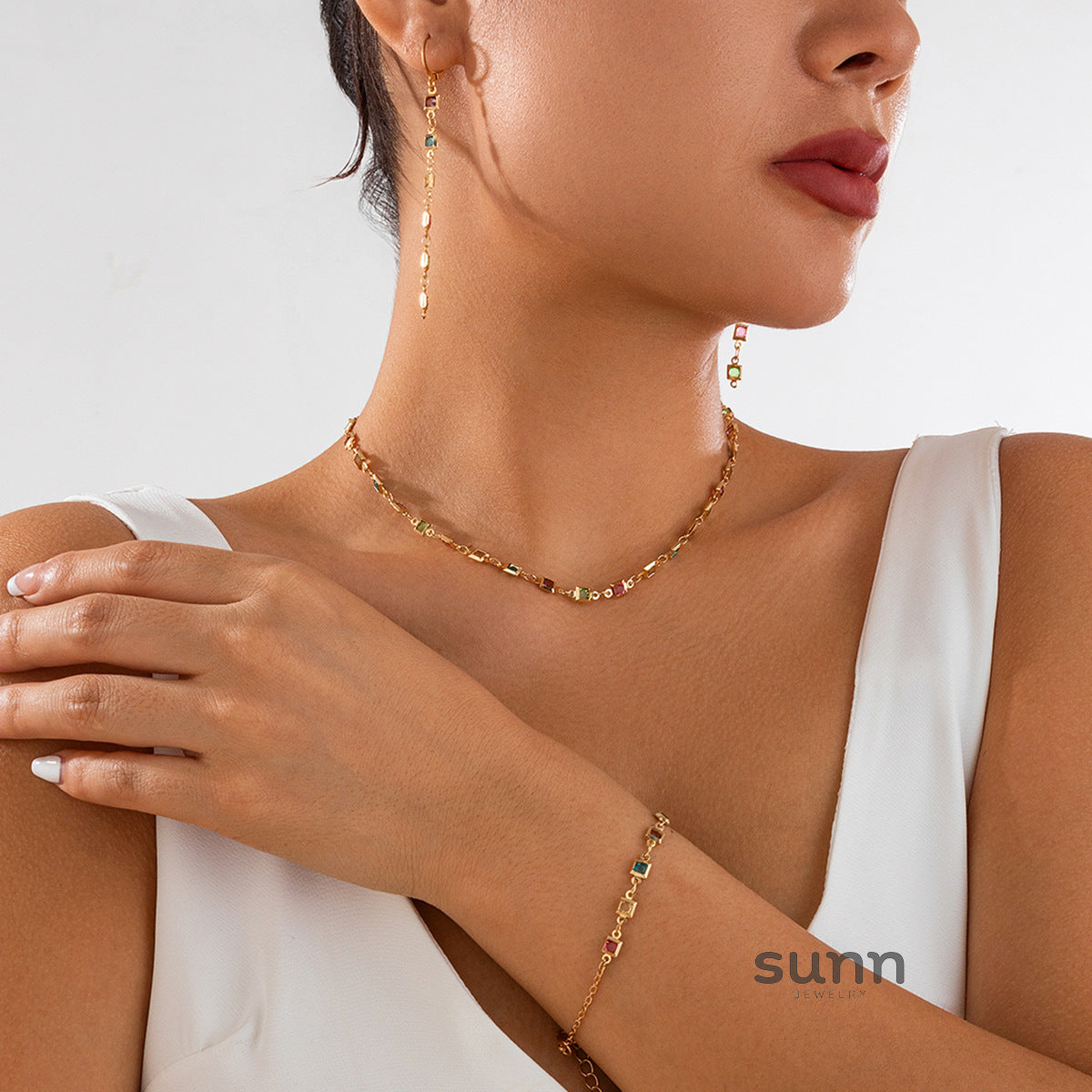 Laelynn Crystal Layered Necklace Set [7BHYE16U]