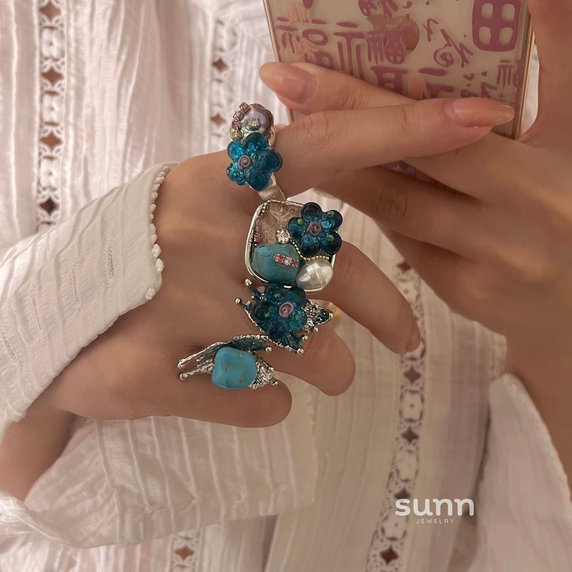 Lailah Open Butterfly Ring [V3FHDC1E]