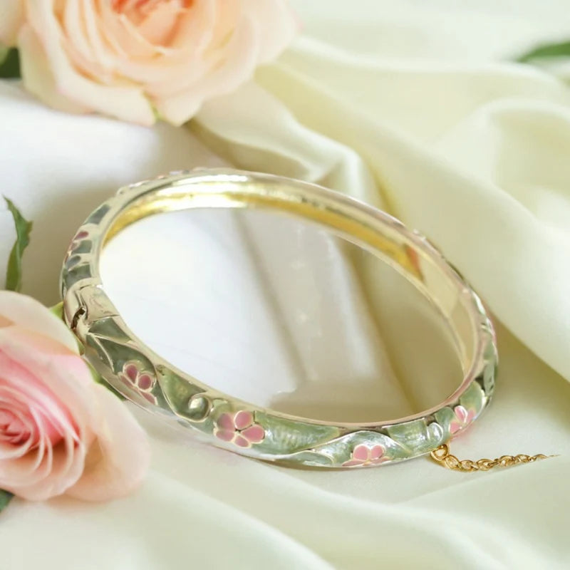 Lakelynn Delicate Floral Bangle
