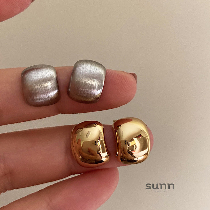 Lakota Brushed Hoop Earrings [65IEN3FV]