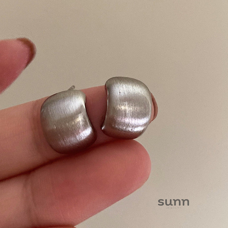 Lakota Brushed Hoop Earrings [QQ33HJQS]