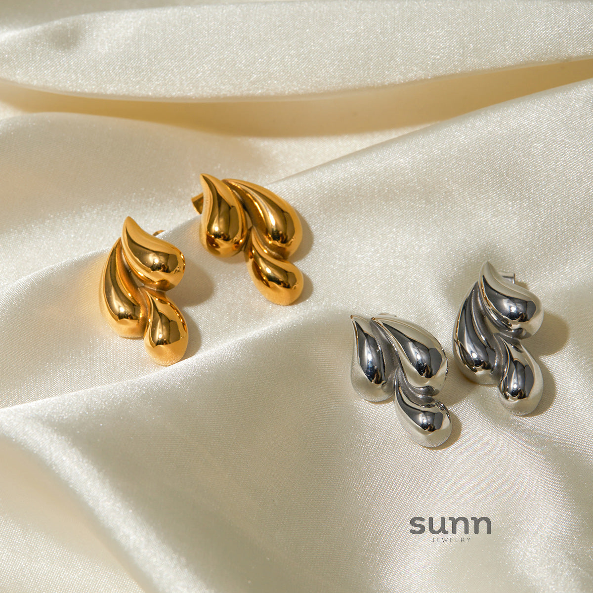 Lakshmi Molten Drop Earrings [E3ERWT8E]