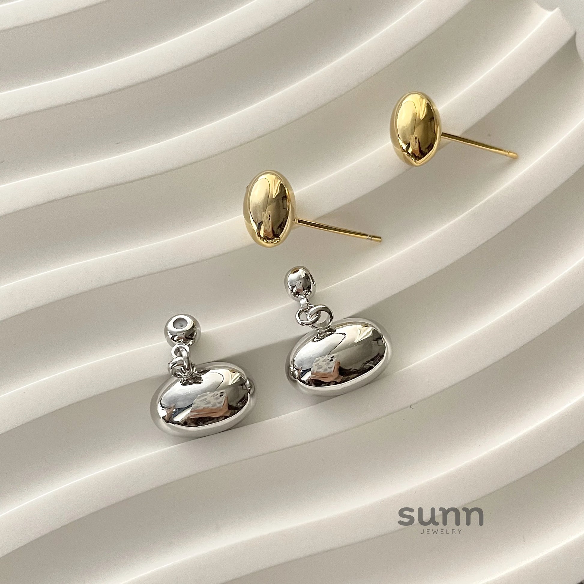 Lakynn Detachable Bean Earrings