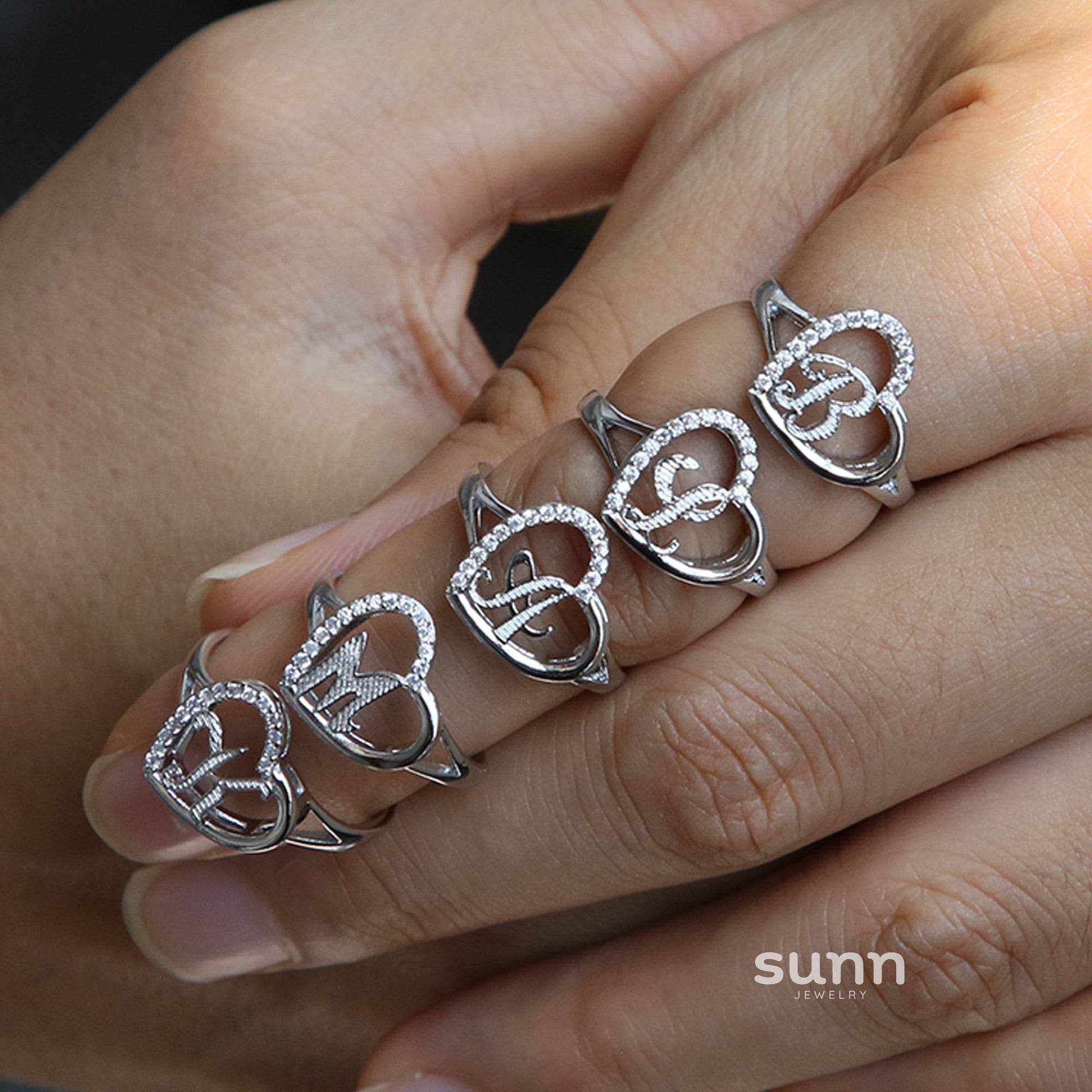 Lakynn Initial Heart Ring [5ZBWFVMV]