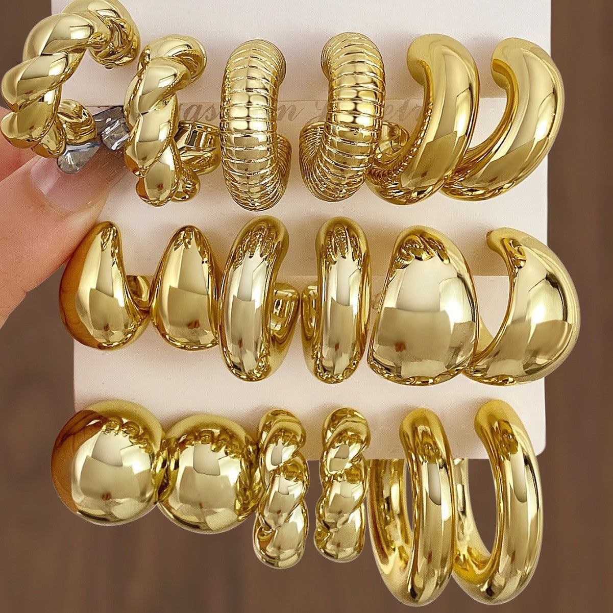 Lana Geometric Twist Earrings Set [Z2FVEQXZ]