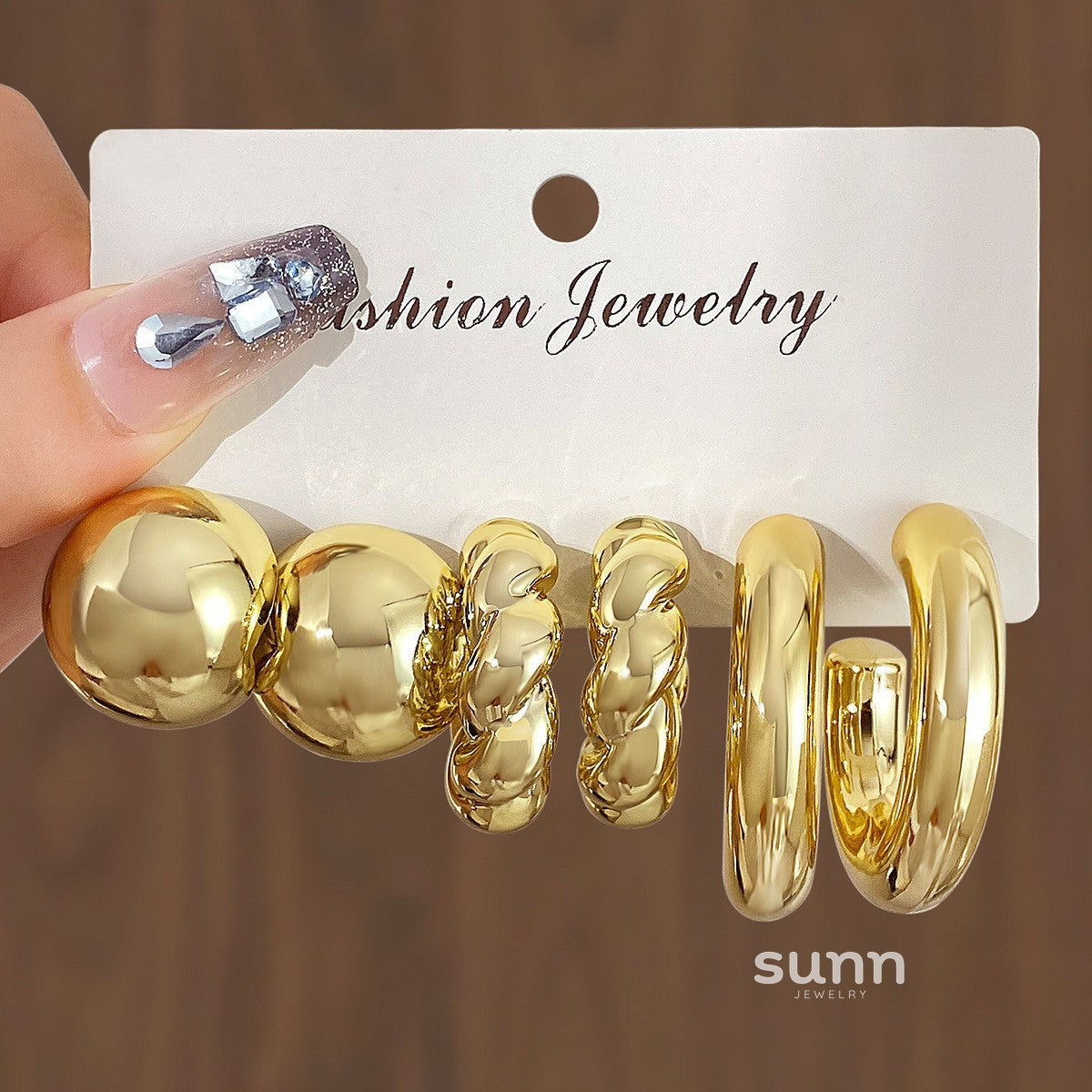 Lana Geometric Twist Earrings Set [75AWORB4]