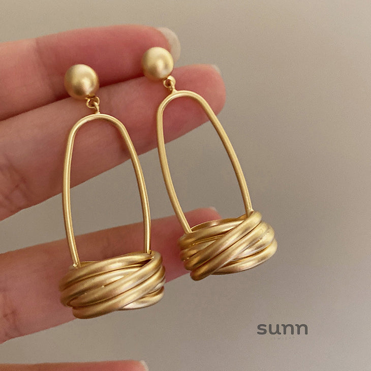 Landon Matte Gold Statement Earrings [D3PCJYXH]