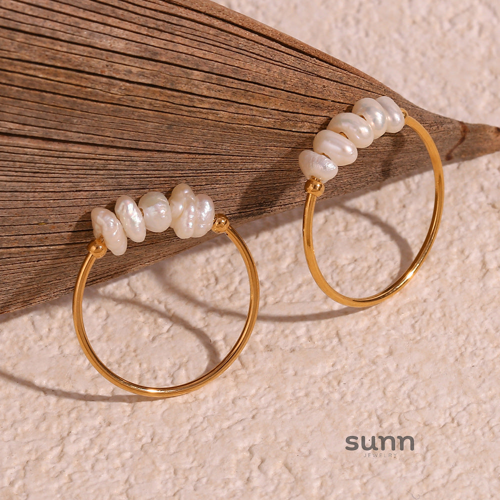 Landry Pearl Stacking Ring [39RZ5NZO]