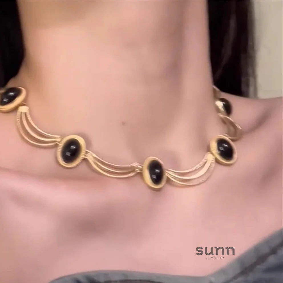Landyn Gothic Gemstone Necklace Set