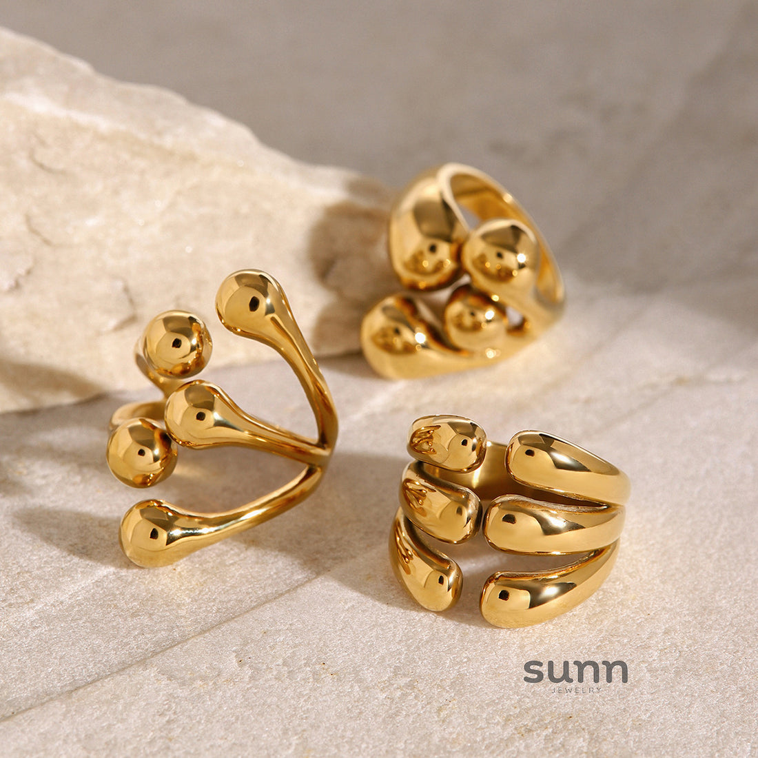Langley Titanium Gold Ring [RHP7KEFL]