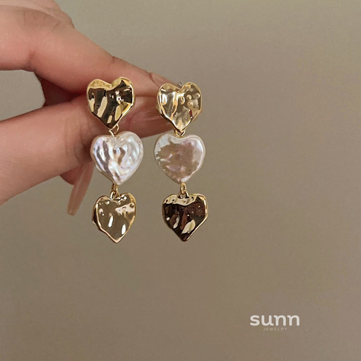 Lara Pearl Heart Earrings [U7MDSYC4]