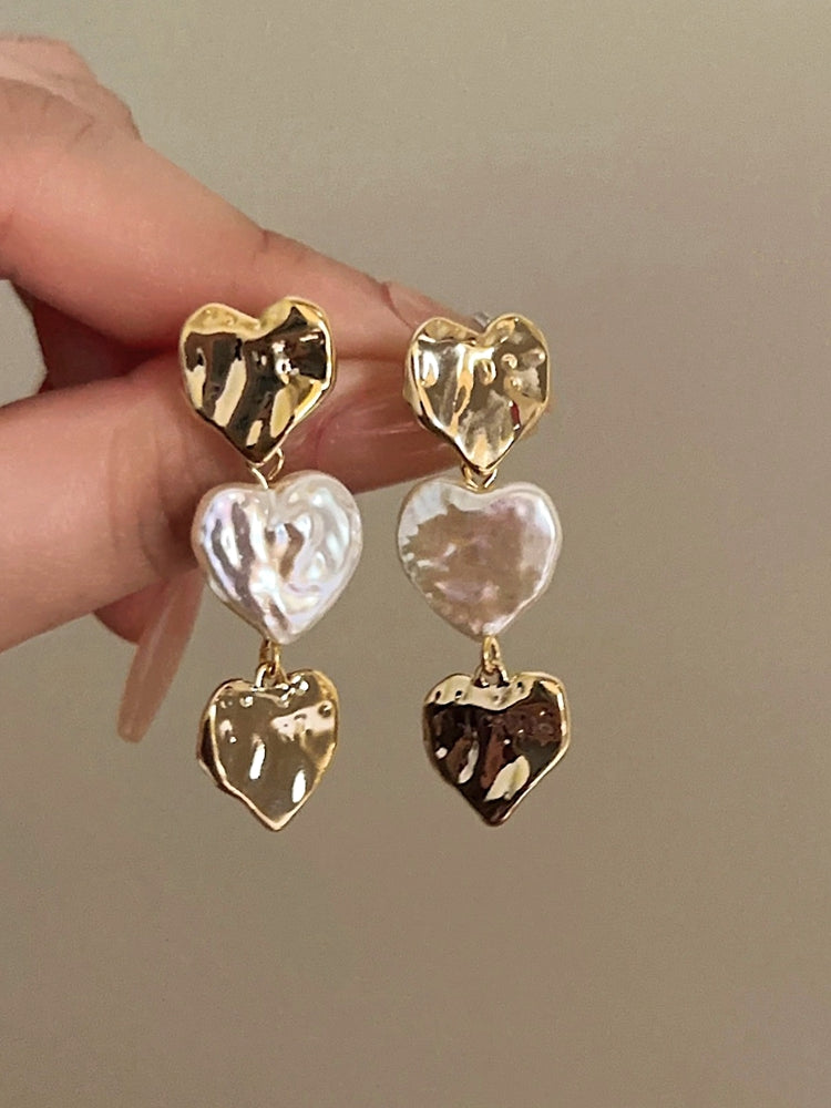 Lara Pearl Heart Earrings [FTTYIBLF]