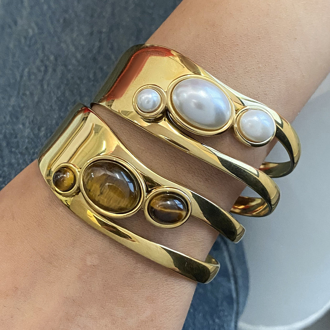 Larae Open Pearl Stone Cuff [M3CS093N]