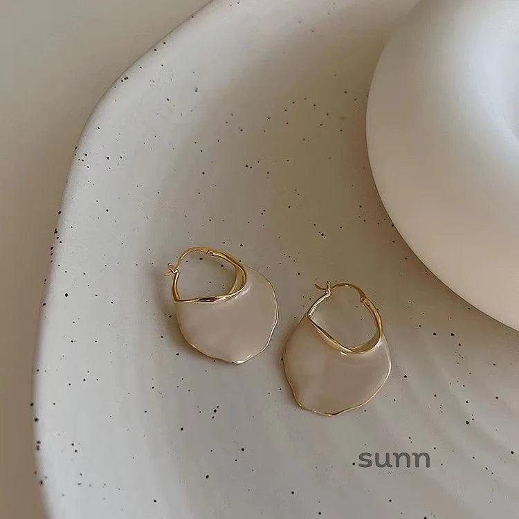 Lareen Sculpted Drip Earrings