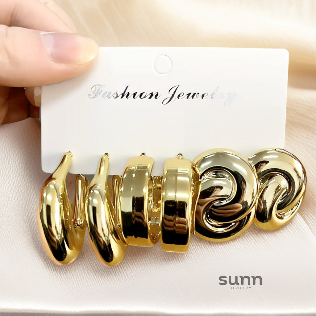 Lareina Geometric Shell Earrings [7IMATYVO]