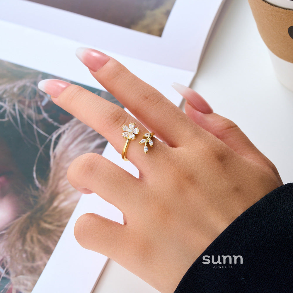 Laurie Delicate Floral Ring [XDQU5DGQ]