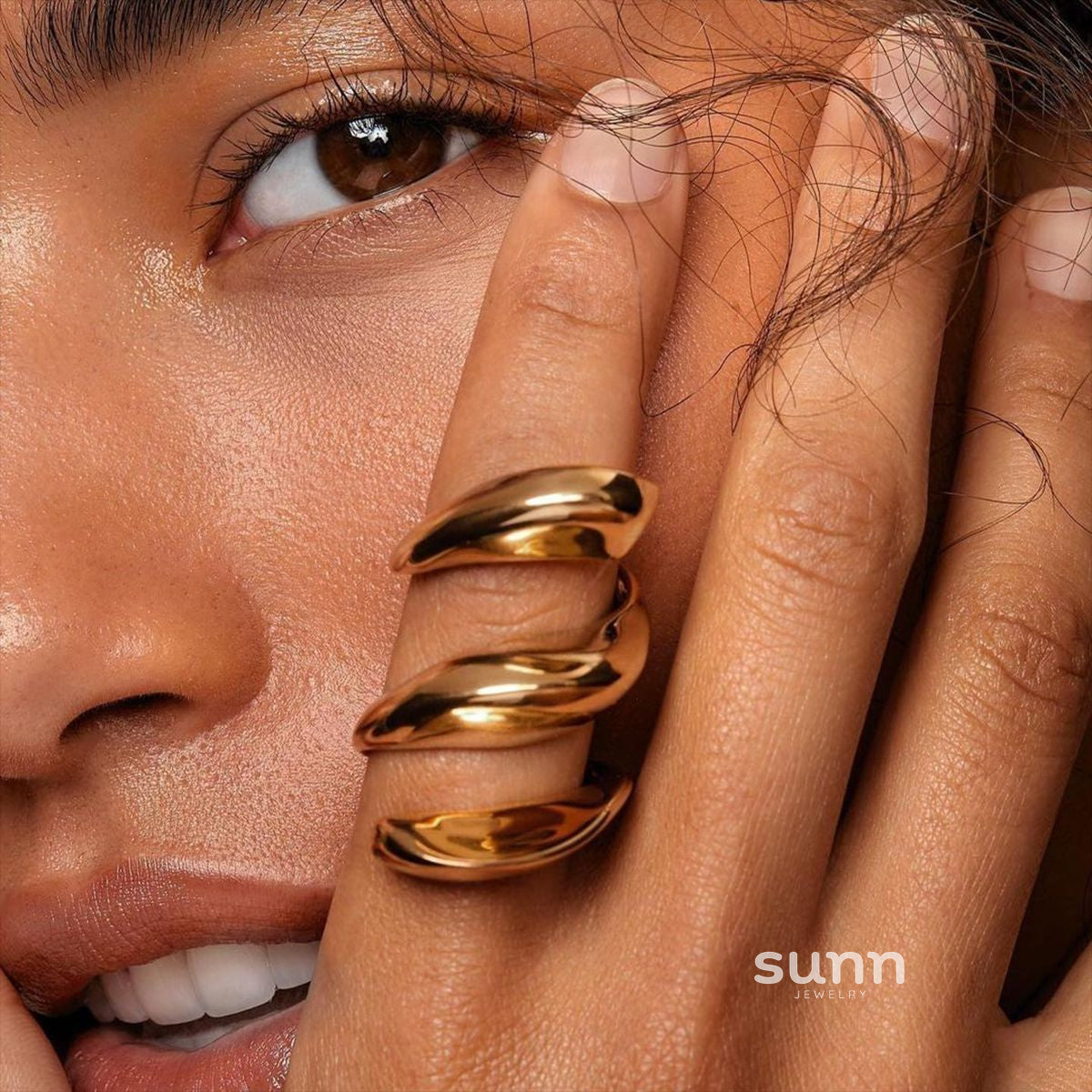Laurynn Fluid Triple Band Ring [QDFXKS20]