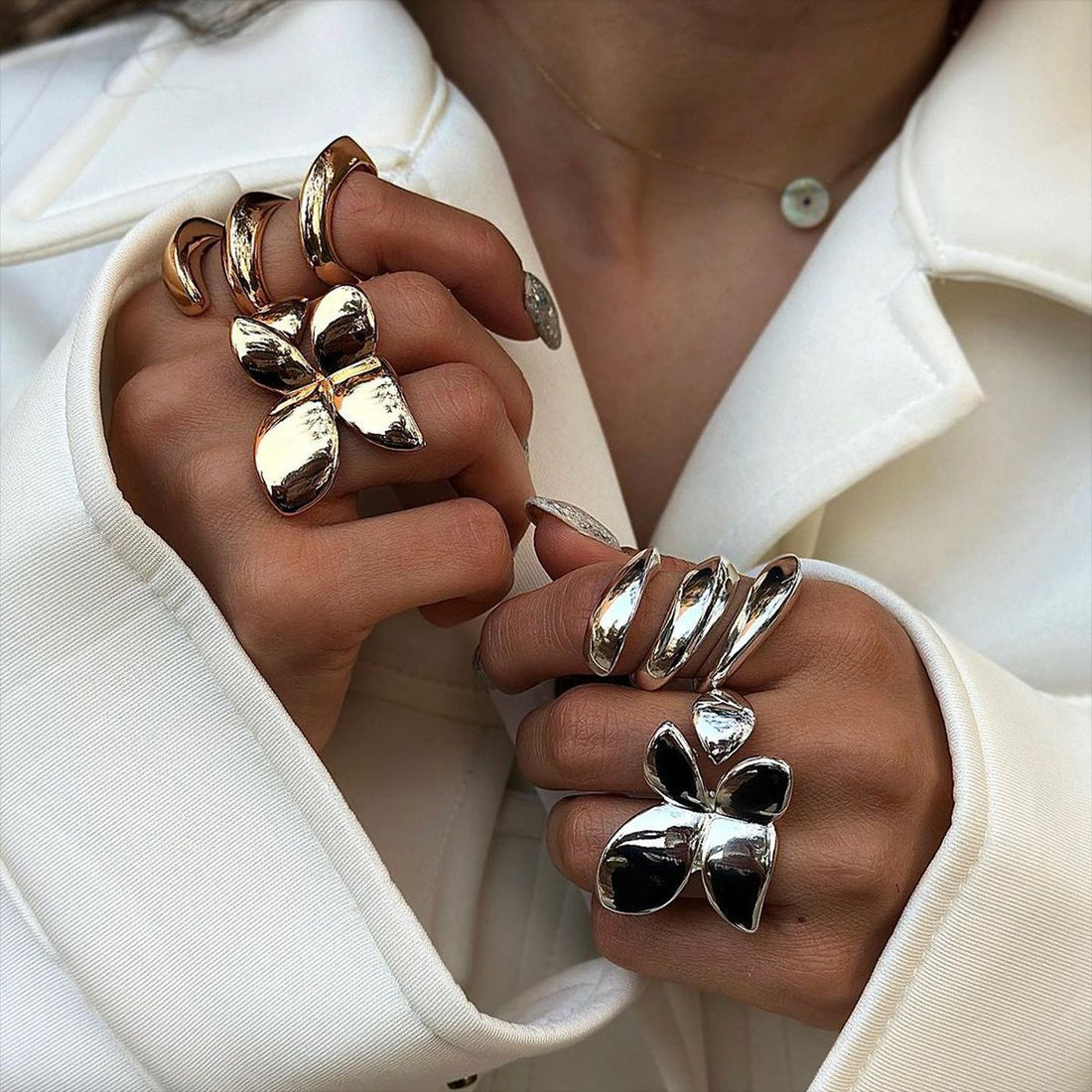 Laurynn Fluid Triple Band Ring [KH40IHS5]