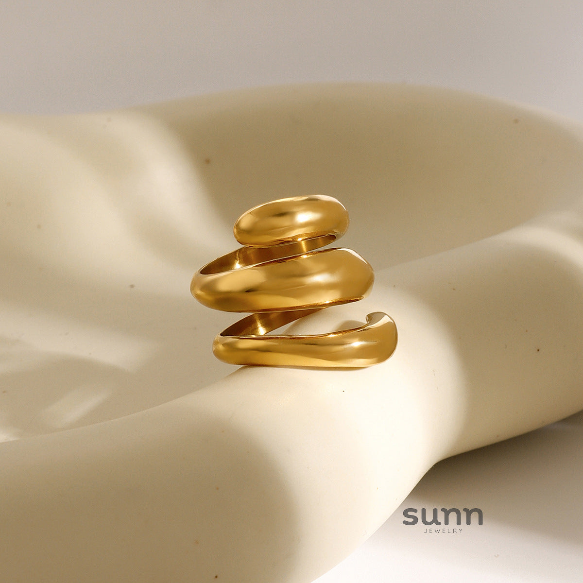 Laurynn Fluid Triple Band Ring [9KZMUIGV]