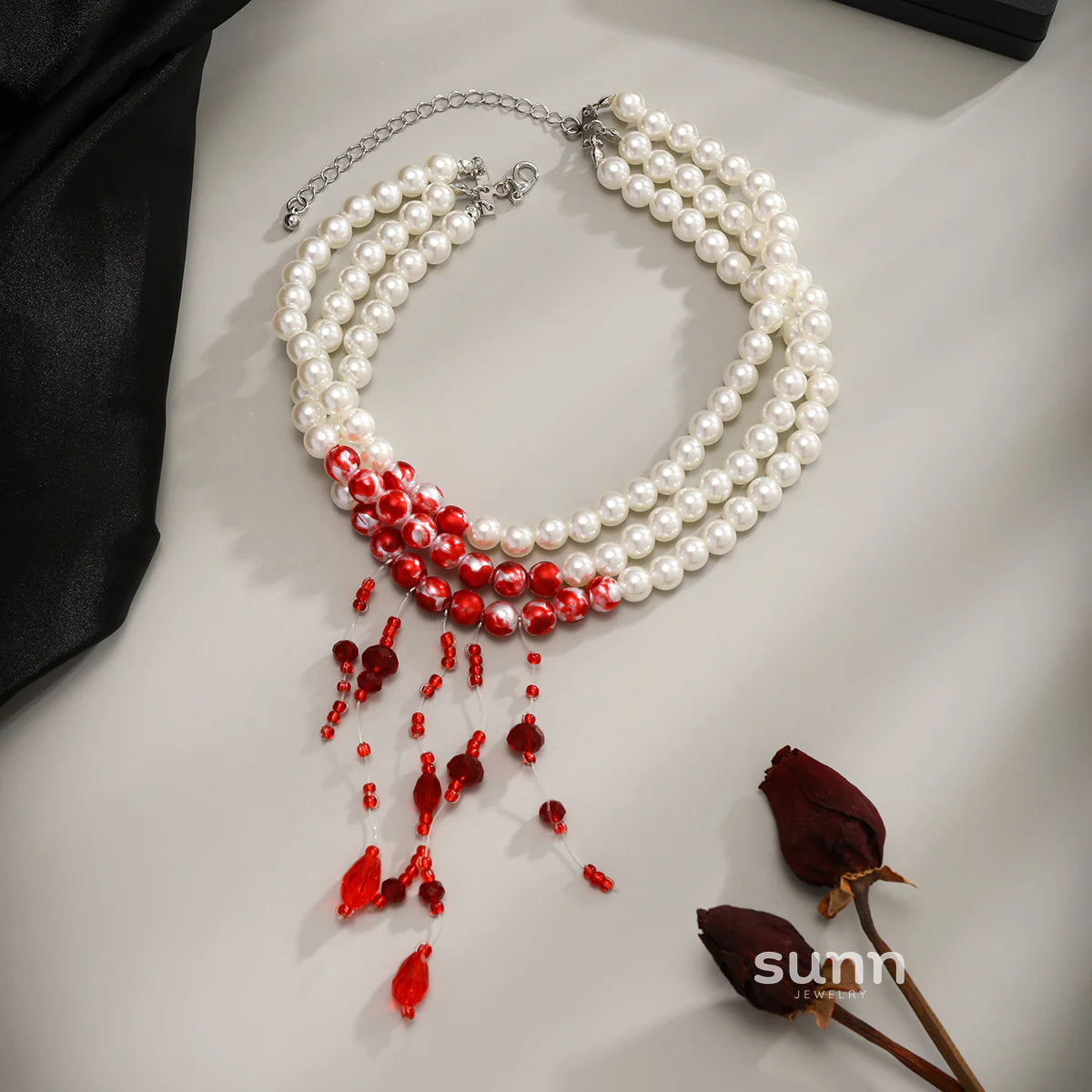 Laurynn Gothic Pearl Choker