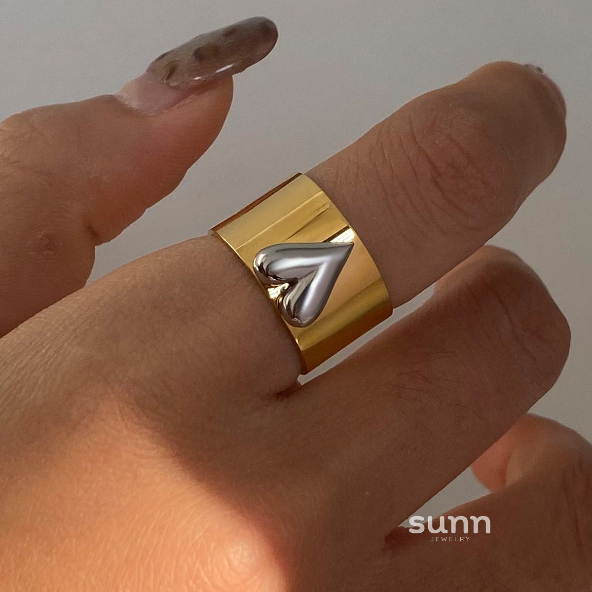 Laveah Dainty Heart Ring [FOFNQZ5M]