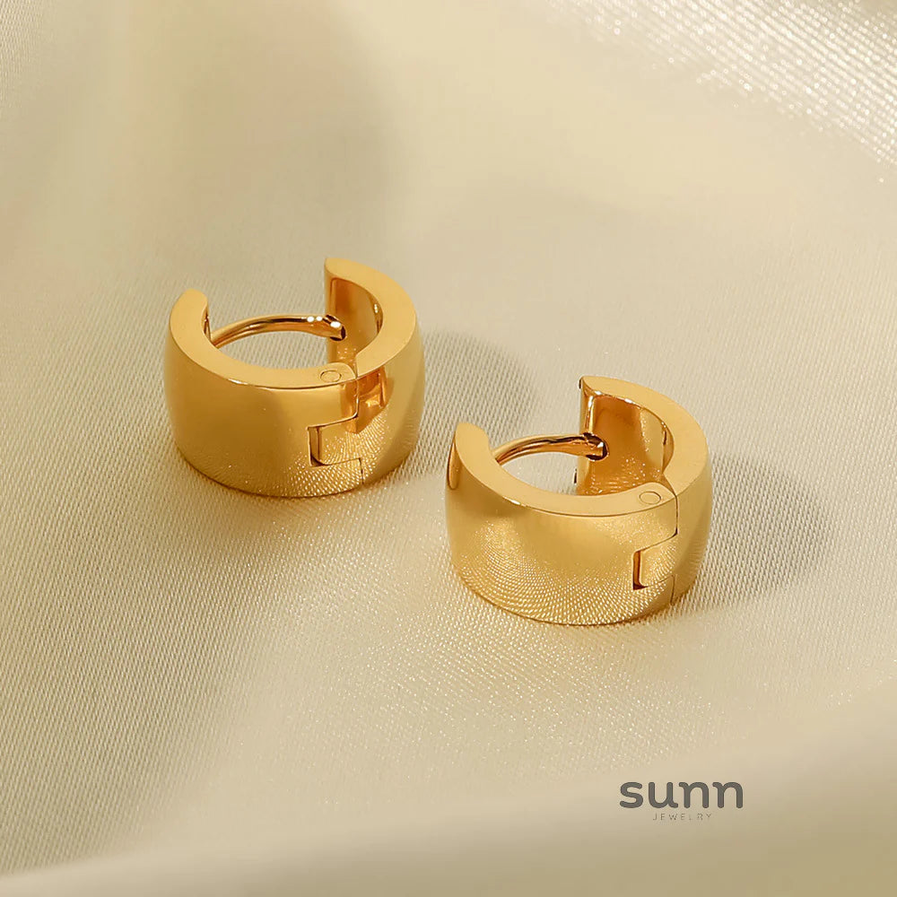Laveah Geometric Hoop Earrings