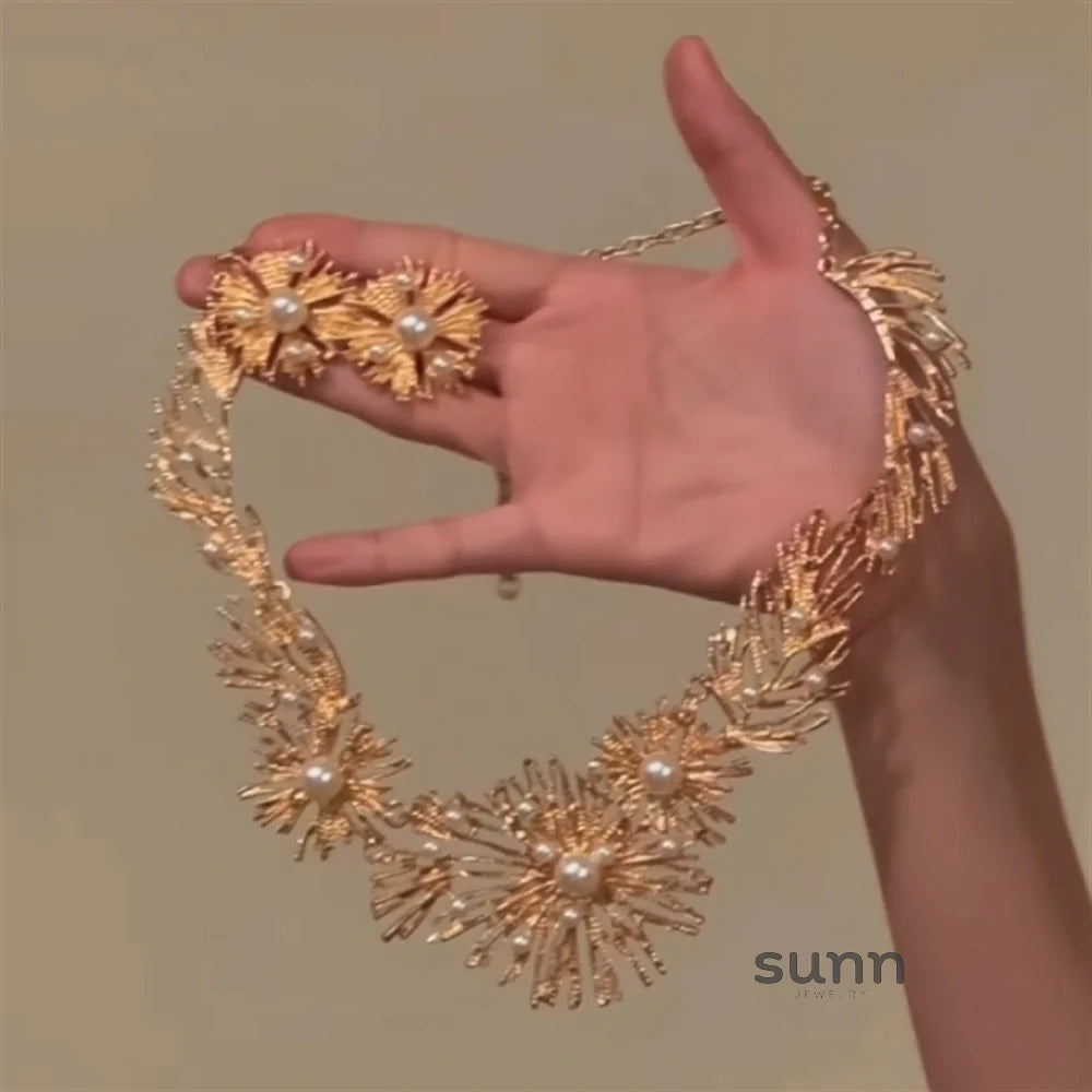 Lavinia Starburst Pearl Jewelry Set