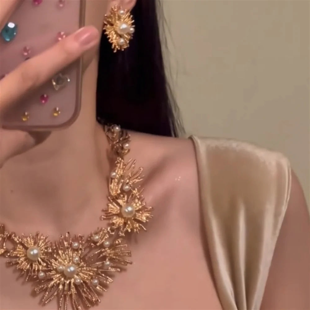 Lavinia Starburst Pearl Jewelry Set