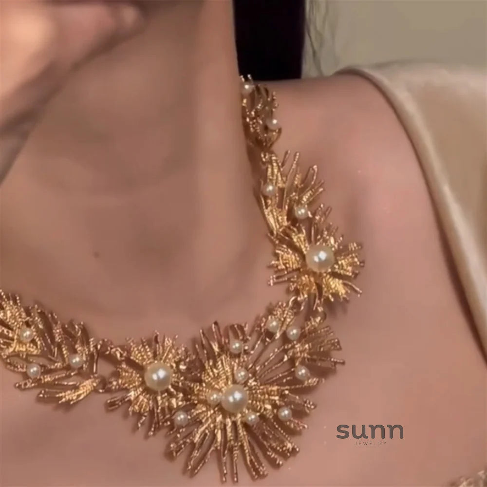 Lavinia Starburst Pearl Jewelry Set