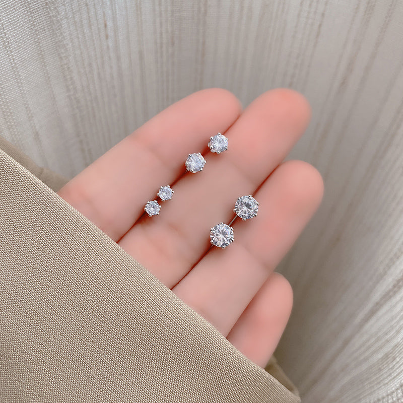 Laya Delicate Zircon Stud Set