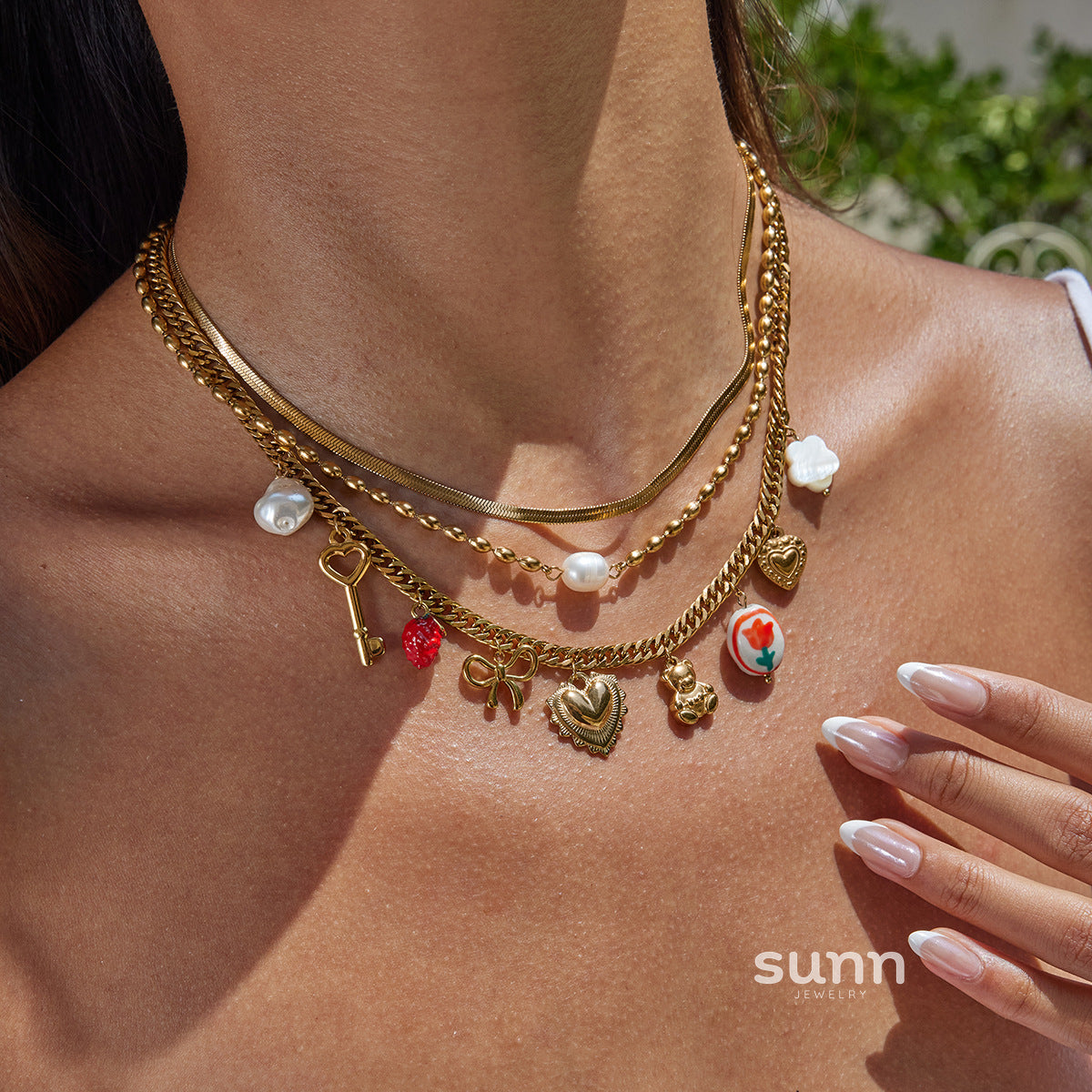 Layanna Sun Charm Necklace [8457NTH0]