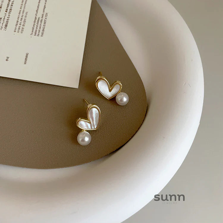 Laykin Pearl Heart Earrings