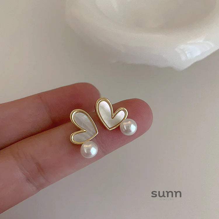 Laykin Pearl Heart Earrings