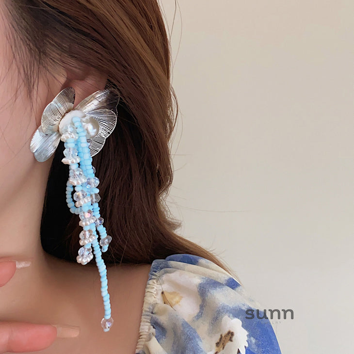 Laylani Floral Beaded Drop Earrings [TOQH837Z]