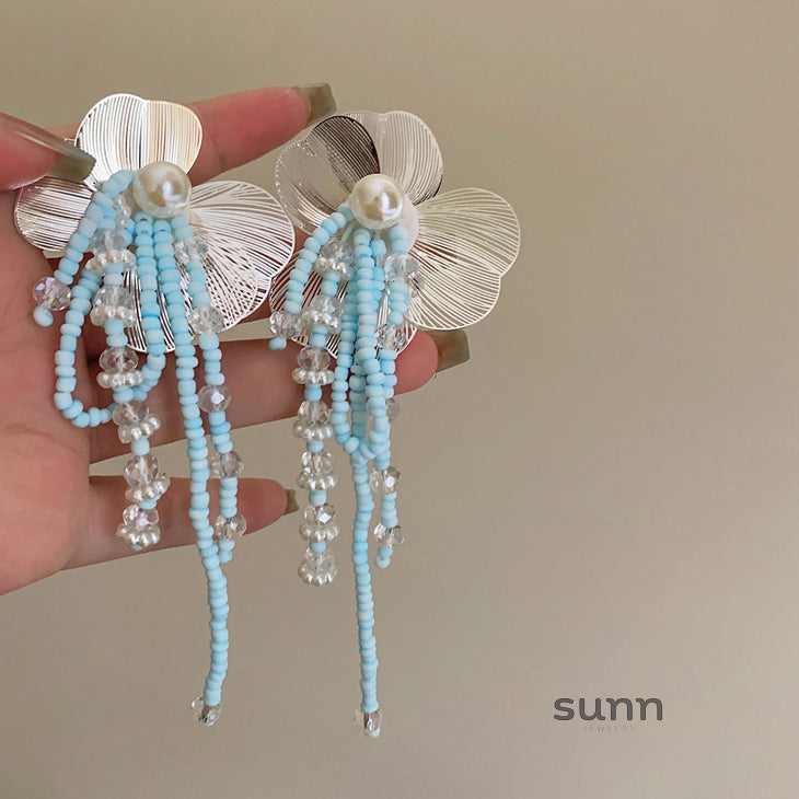 Laylani Floral Beaded Drop Earrings [7CVR5MCI]