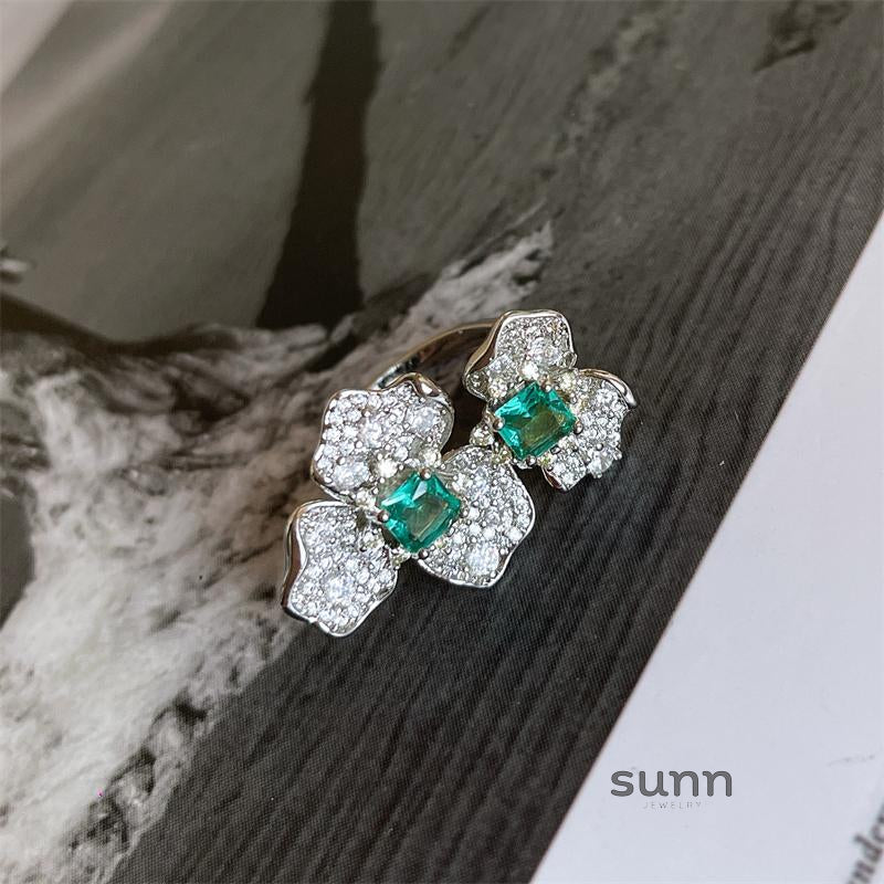 Layne Mint Emerald Open Ring [U4FC1KDO]