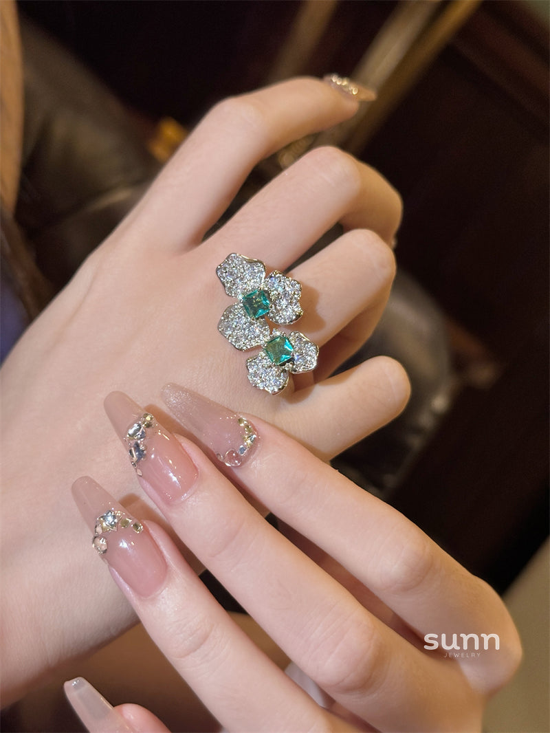 Layne Mint Emerald Open Ring [FUPN7N8M]