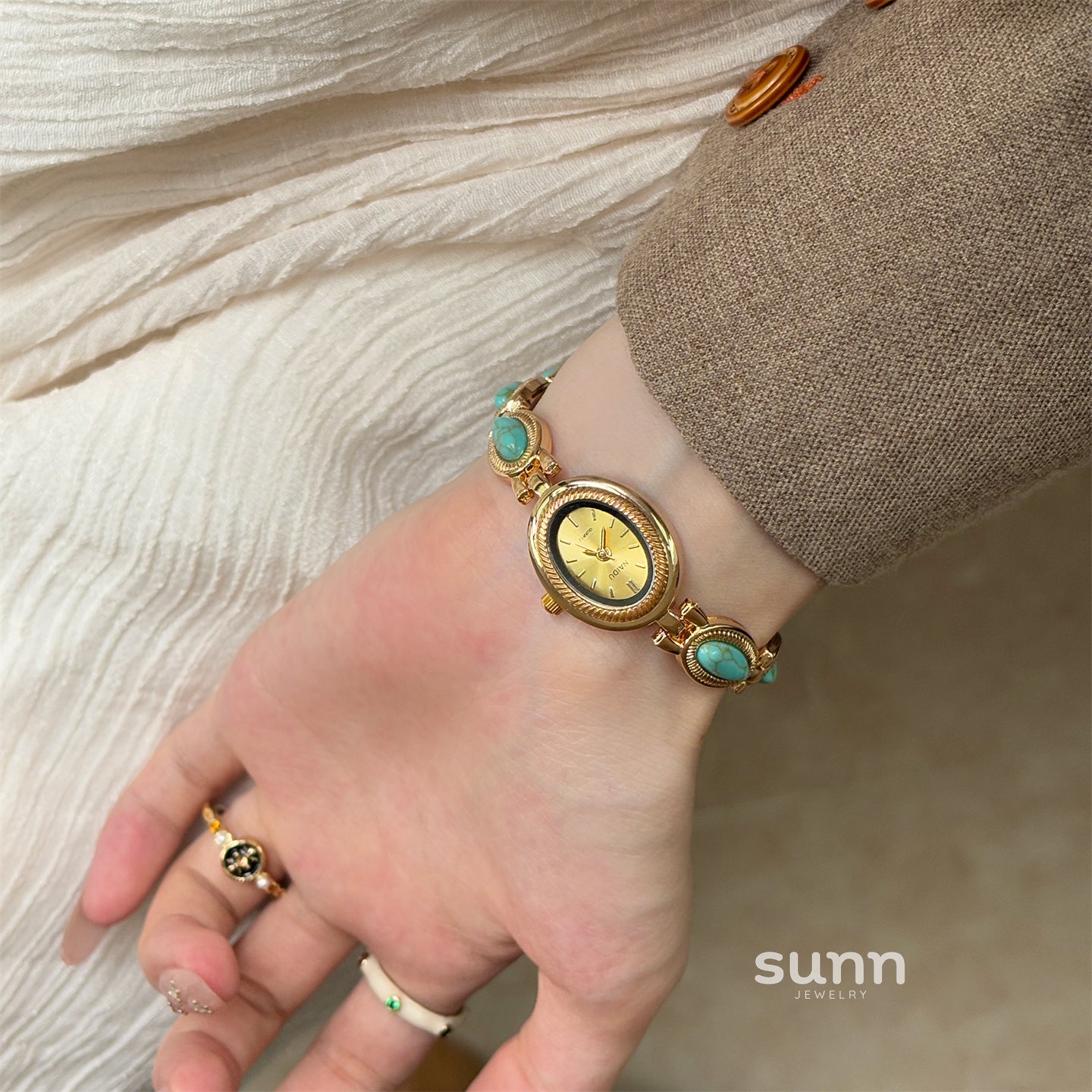 Leann Elegant Bracelet Watch [IMA6WR74]