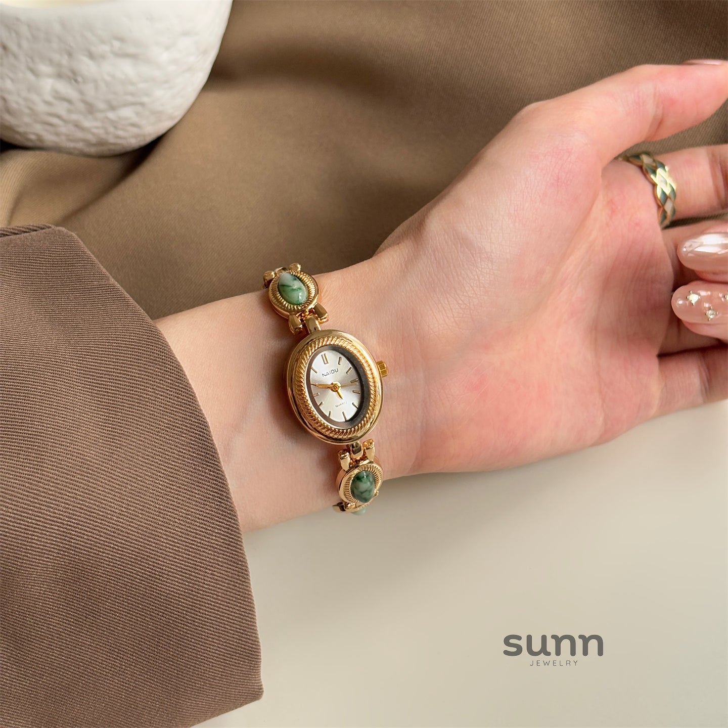 Leann Elegant Bracelet Watch [P1ENSJ1F]