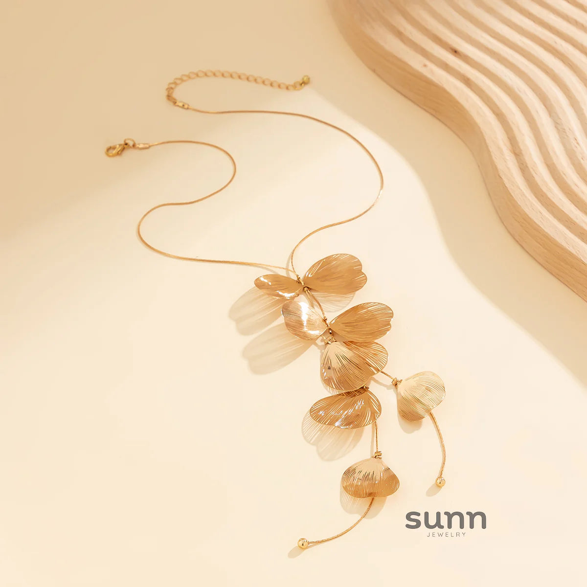 Leeah Ginkgo Tassel Necklace