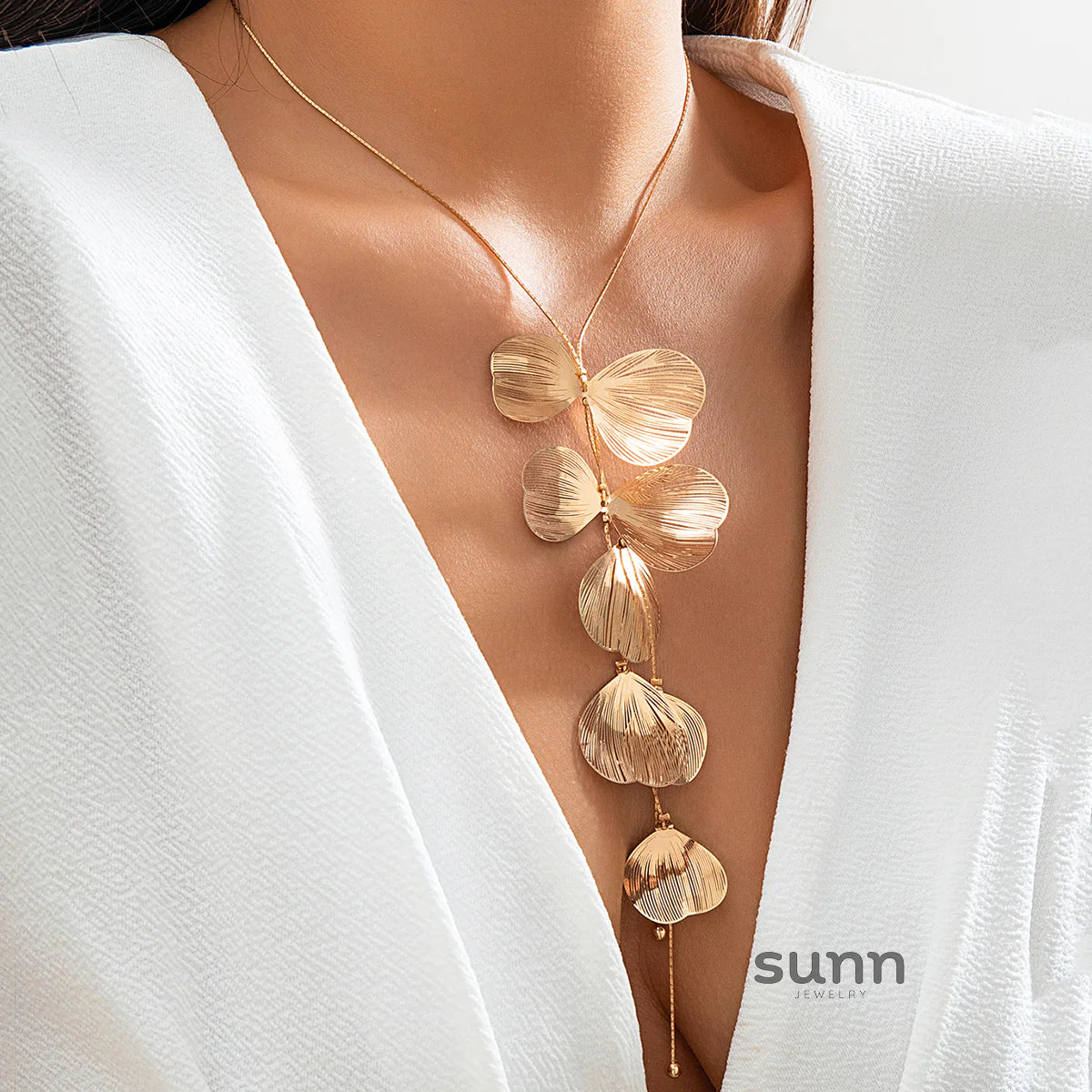 Leeah Ginkgo Tassel Necklace