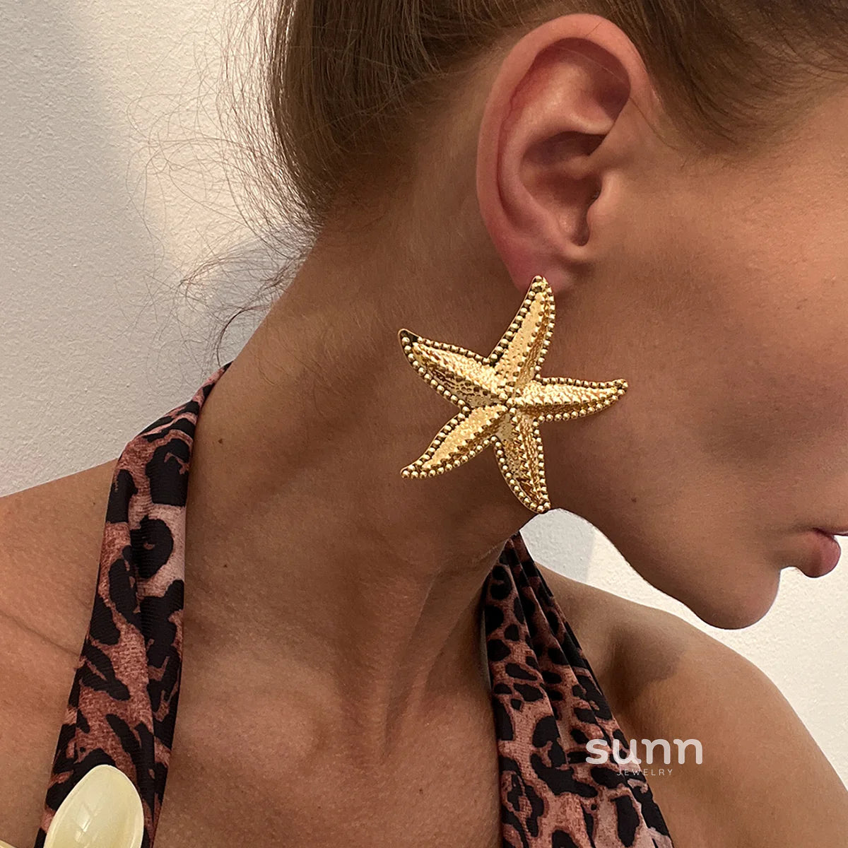 Leeana Delicate Starfish Studs