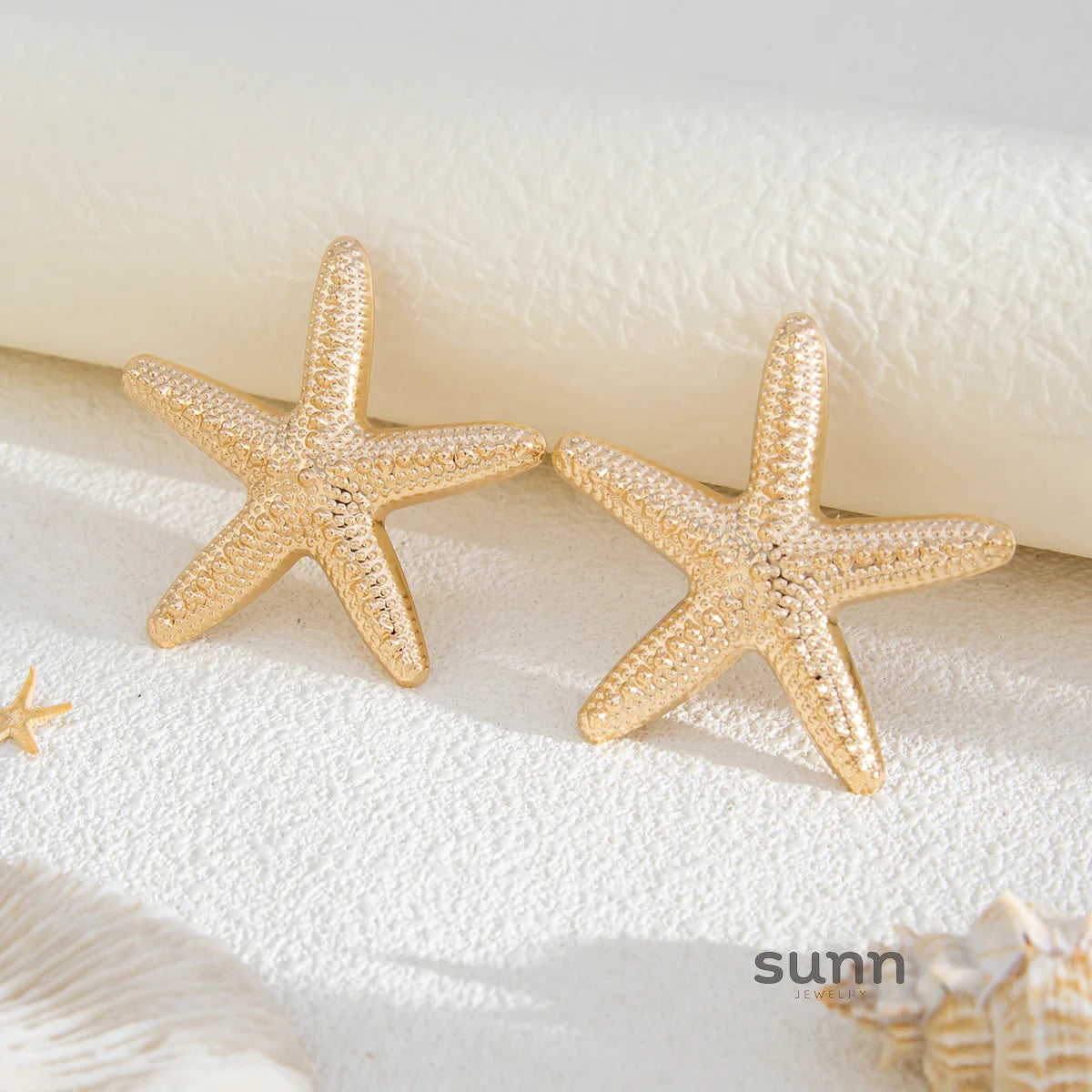 Leeana Delicate Starfish Studs